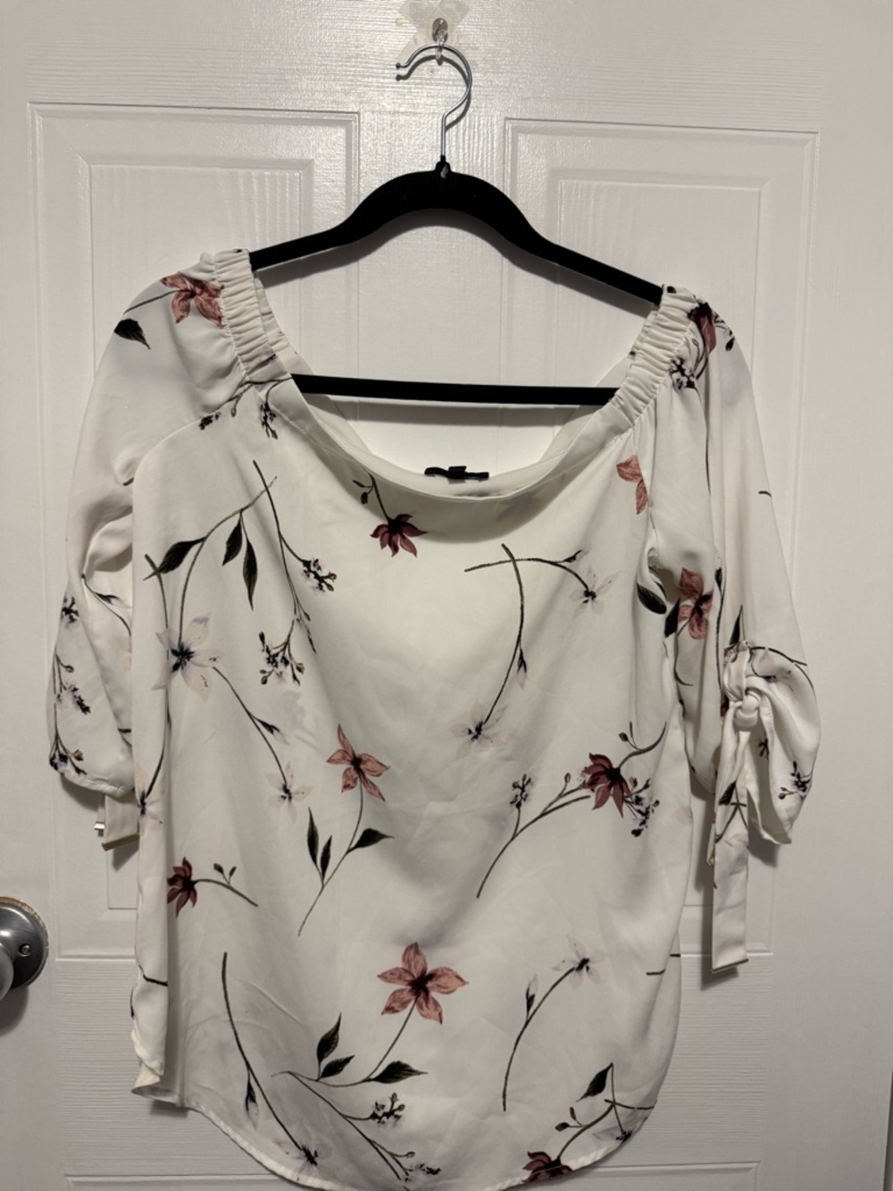 Dynamite White Floral Off-Shoulder Blouse with Pink Accents